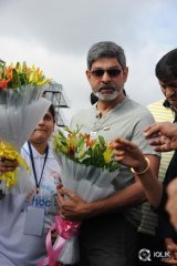 Srimanthudu Movie Team at HBC Chak De India Ride